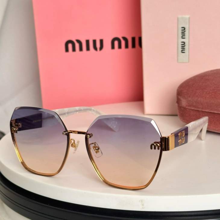 Picture of Miu Miu Sunglasses _SKUfw79165430fw